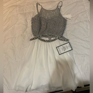 Brand new macy's US party dress ( prom, wedding, etc)